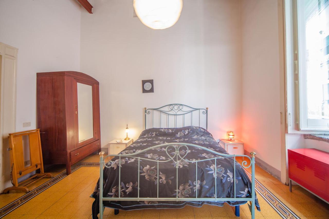 B&B Stella 10 Napels Buitenkant foto
