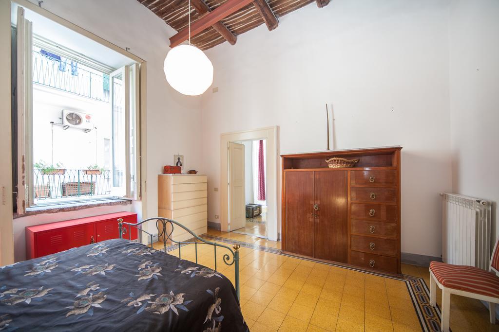 B&B Stella 10 Napels Kamer foto