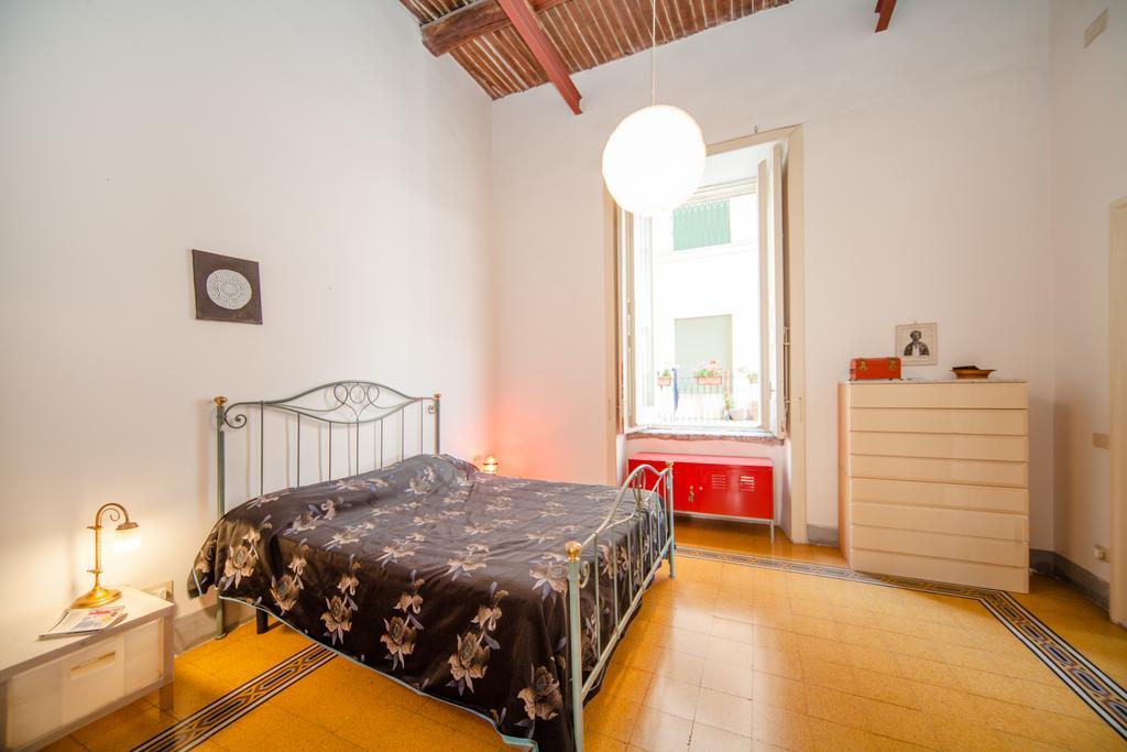 B&B Stella 10 Napels Kamer foto